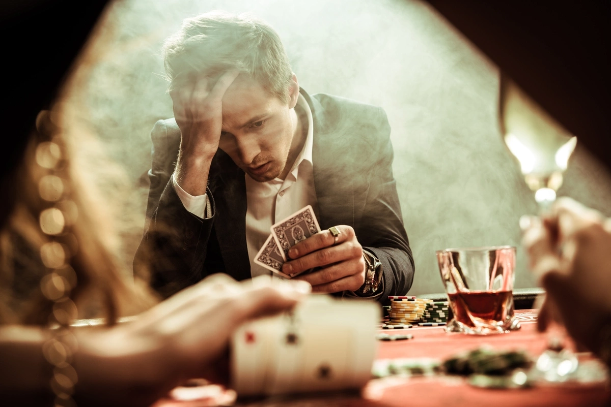  Miporas : Online Therapy for Gambling Risks